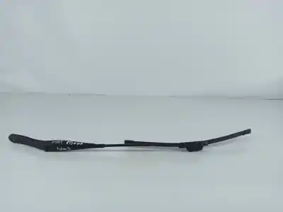 Pièce détachée automobile d'occasion bras d essuie-glace avant droit pour opel astra h gtc (a04) 1.3 cdti (l08) références oem iam  Pièce détachée automobile d'occasion bras d essuie-glace avant droit pour opel astra h gtc (a04) 1.3 cdti (l08) références oem iam