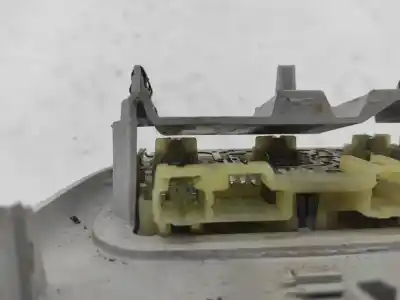 Автозапчасти б/у внутренний свет за peugeot 207/207+ (wa_, wc_) 1.4 16v ссылки oem iam 9648338577  