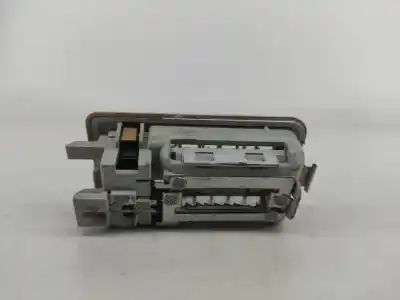 Second-hand car spare part interior light for bmw x3 (e83) 2.0 d oem iam references 69620366331  