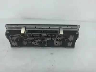 Peça sobressalente para automóvel em segunda mão luz interior por bmw 3 touring (e46) 320 d referências oem iam 63316901478  