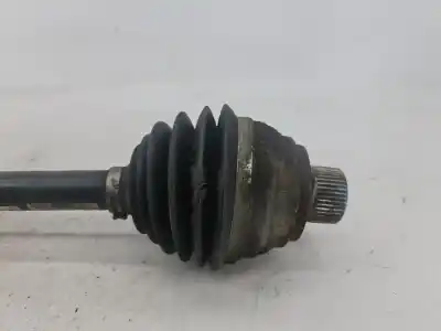 Автозапчастина б/у правий привід для audi a4 b7 (8ec) 2.7 tdi посилання на oem iam 8k04072715  