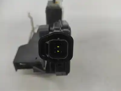 Piesă de schimb auto la mâna a doua încuietoare ușa din dreapta fațã pentru hyundai santa fe (sm) 2.7 v6 cat referințe oem iam 5pinos  