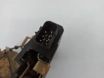 Second-hand car spare part front right door lock for bmw 3 (e36) 320 i oem iam references   