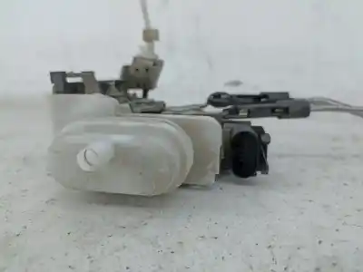 Second-hand car spare part front right door lock for audi a8 (d2) 2.5 tdi oem iam references 4d1837016f  