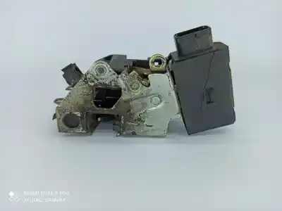 Second-hand car spare part front right door lock for bmw 3 compact (e36) 316 i oem iam references 81463029  