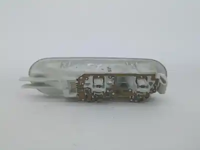Second-hand car spare part interior light for dacia duster (hs_) 1.5 dci oem iam references 8200073231  