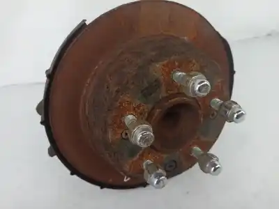 Second-hand car spare part rear left knuckle for kia ceed (ed) 2.0 emotion oem iam references   