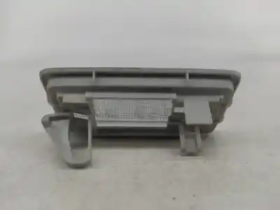 Second-hand car spare part interior light for lexus is ii (_xe2_) 220 d (ale20) oem iam references   