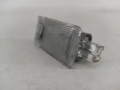 Second-hand car spare part interior light for lexus is ii (_xe2_) 220 d (ale20) oem iam references   