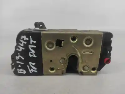 Peça sobressalente para automóvel em segunda mão FECHADURA DA PORTA DIANTEIRA DIREITA por PEUGEOT 406 BREAK (8E/F)  Referências OEM IAM 4PINOS  