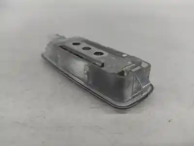 Автозапчастина б/у внутрішне світло для audi a3 (8l1) 1.6 посилання на oem iam 8l0947105a  