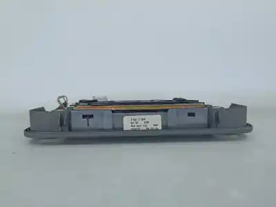 Second-hand car spare part interior light for opel corsa c (x01) 1.7 di (f08 f68) oem iam references 8h0947111  