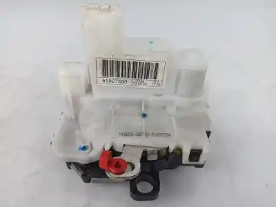 Peça sobressalente para automóvel em segunda mão fechadura da porta dianteira direita por fiat 500 (312_) 1.2 (312axa1a) referências oem iam 51827593