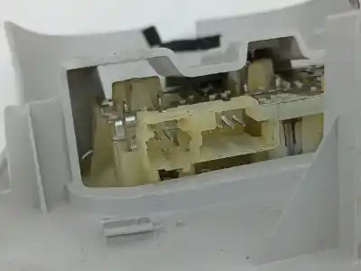 Автозапчасти б/у внутренний свет за citroen c3 picasso (sh_) 1.6 hdi ссылки oem iam 9684237380  