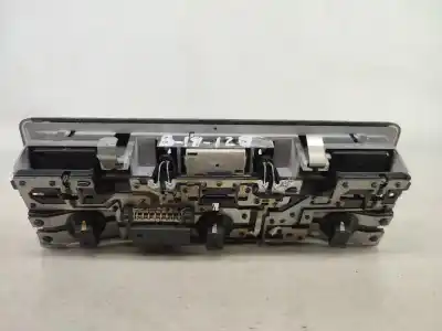 Peça sobressalente para automóvel em segunda mão luz interior por bmw 3 touring (e46) 318 i referências oem iam 63318364929  