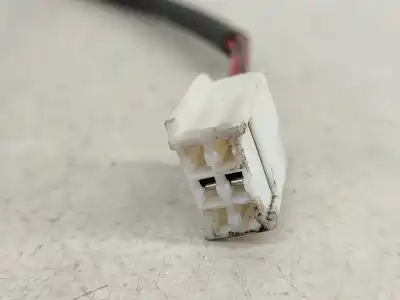 Автозапчасти б/у замок передней правой двери за mazda 323 s vi (bj) 1.3 16v ссылки oem iam 2pinos  