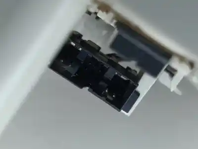 Автозапчастина б/у внутрішне світло для opel corsa d (s07) 1.4 (l08 l68) посилання на oem iam 31662797  