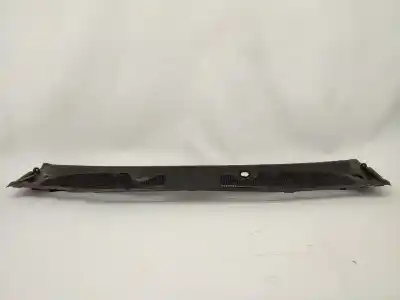 Peça sobressalente para automóvel em segunda mão grelha torpedo curcuvan por renault megane iii (bz0_) 1.5 dci (bz1g. bz1w. bz0r) gasóleo 2009 5p referências oem iam 668110003r