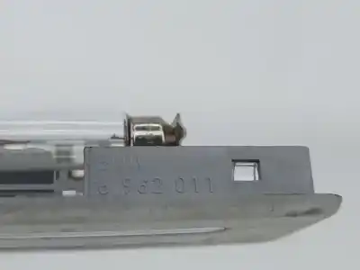 Second-hand car spare part interior light for bmw 3 (e90) 320 d oem iam references 6962011  