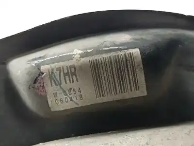 Second-hand car spare part rear right knuckle for lexus is ii (_e2_) 220d (ale20) oem iam references k7hr  