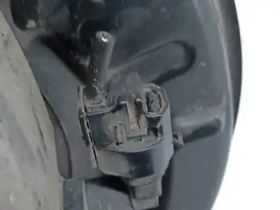 Second-hand car spare part rear right knuckle for lexus is ii (_e2_) 220d (ale20) oem iam references k7hr  