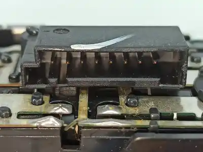 Peça sobressalente para automóvel em segunda mão luz interior por bmw x3 (e83) 2.0 16v diesel cat referências oem iam 2ja007713  