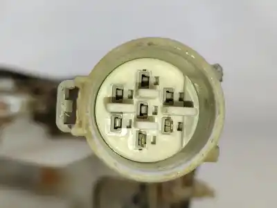 Автозапчасти б/у замок передней правой двери за toyota corolla sedan (_e10_) 2.0 d (ce100_. ce100r) gasóleo 1997 3p ссылки oem iam 2pinos  