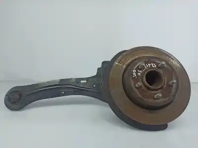 Pezzo di ricambio per auto di seconda mano snodo posteriore destro per ford focus iii 1.6 tdci riferimenti oem iam av613k170