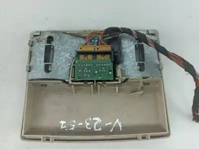 Автозапчастина б/у внутрішне світло для audi a6 avant (4b5) 1.9 tdi 131 cv / 96 kw посилання на oem iam 4b0947105  