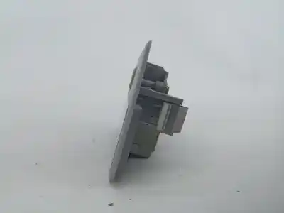 Second-hand car spare part interior light for mazda 3 (bk) 1.3 (bk14) oem iam references   