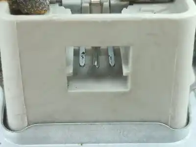 Автозапчастина б/у внутрішне світло для nissan qashqai / qashqai +2 i (j10, nj10, jj10e) 1.5 dci посилання на oem iam    Автозапчастина б/у внутрішне світло для nissan qashqai / qashqai +2 i (j10, nj10, jj10e) 1.5 dci посилання на oem iam