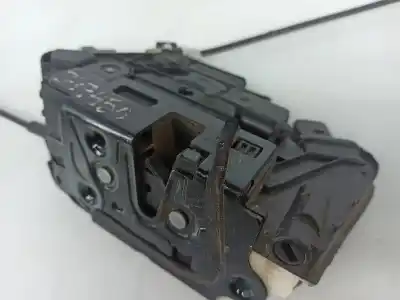 Автозапчасти б/у замок передней правой двери за skoda fabia i hatchback (6y2) 1.2 gasolina 2004 5p ссылки oem iam 5n1837016c  