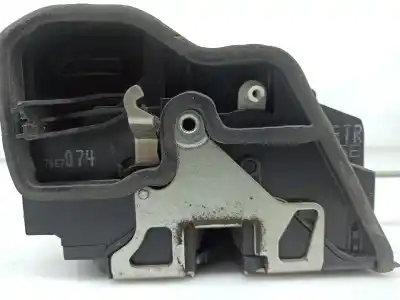 Second-hand car spare part front right door lock for bmw 1 (e87) 118 d oem iam references 7167074  