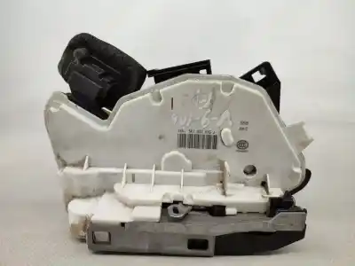 Peça sobressalente para automóvel em segunda mão fechadura da porta dianteira direita por seat leon st (5f8) 1.6 tdi referências oem iam 5k1837016j
