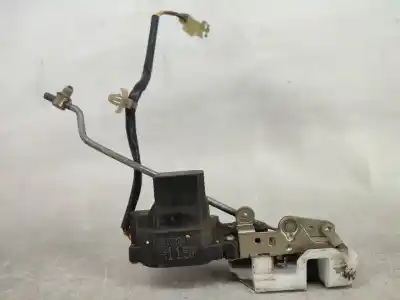 Peça sobressalente para automóvel em segunda mão fechadura da porta dianteira direita por rover 200 hatch (xw) 4p referências oem iam 4pinos  