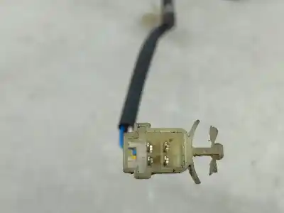 Peça sobressalente para automóvel em segunda mão fechadura da porta dianteira direita por rover 200 hatch (xw) 4p referências oem iam 4pinos  