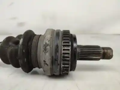 Second-hand car spare part front right transmission for bmw 1 (e87) 118 d oem iam references 7523963  