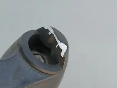 Second-hand car spare part rear windshield wiper arm for audi a3 (8l1) 1.9 tdi oem iam references 8d9955407  