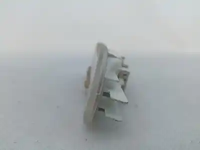 Автозапчастина б/у внутрішне світло для renault modus / grand modus (f/jp0_) 1.2 (jp0c jp0k fp0c fp0k fp0p jp0p jp0t) посилання на oem iam 8200073231  