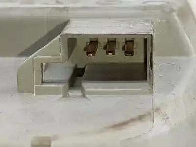 Автозапчасти б/у внутренний свет за smart forfour (454) 1.5 cdi (454.001) ссылки oem iam mn108916  