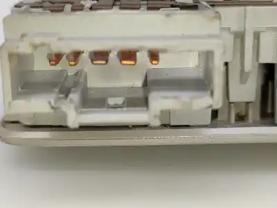 Автозапчасти б/у внутренний свет за mitsubishi colt vi (z3_a, z2_a) 1.3 (z21a) ссылки oem iam 8200033829  