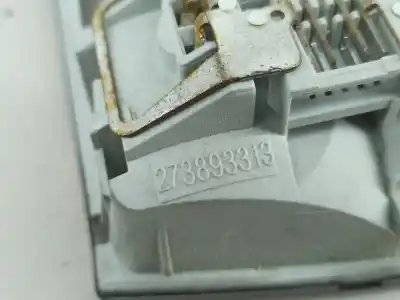 Автозапчастина б/у внутрішне світло для opel corsa c (x01) 1.2 (f08, f68) посилання на oem iam 273893313  