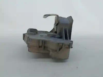 Second-hand car spare part front right door lock for bmw 3 (e46) 320 d oem iam references 8206408  