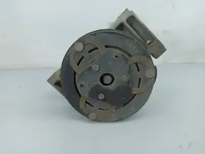 Автозапчасти б/у компрессор кондиционера воздуха за renault twingo iii (bcm_) 1.0 sce 70 ссылки oem iam r926002090r