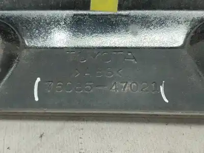 Автозапчастина б/у задне крило для toyota prius hatchback (_w2_) 1.5 hybrid (nhw20_. nhw20r) híbrido (gasolina) 2007 5p посилання на oem iam 76085-47021  