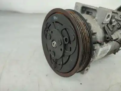 Pezzo di ricambio per auto di seconda mano compressore aria condizionata per renault captur i (j5_, h5_) 1.5 dci 90 riferimenti oem iam 926002352r  