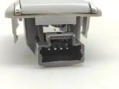 Автозапчасти б/у внутренний свет за peugeot 308 sw ii (lc_, lj_, lr_, lx_, l4_) 1.6 hdi / bluehdi 115 (lcbhxm lcbhxt) ссылки oem iam   