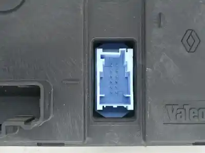 Автозапчастина б/у клімат-контроль для renault megane ii break (km0/1_) 1.5 dci (km02. km13) gasóleo 2004 5p посилання на oem iam 8200413906  