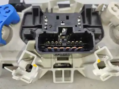 Автозапчастина б/у клімат-контроль для renault twingo ii (cn0_) 1.5 dci (cn0e) посилання на oem iam 69837001  