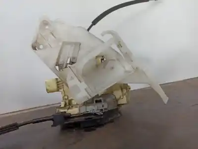 Автозапчастина б/у замок дверей заднього лівого для volkswagen passat b6 variant (3c5) 2.0 tdi 4motion посилання на oem iam 3c4839015a